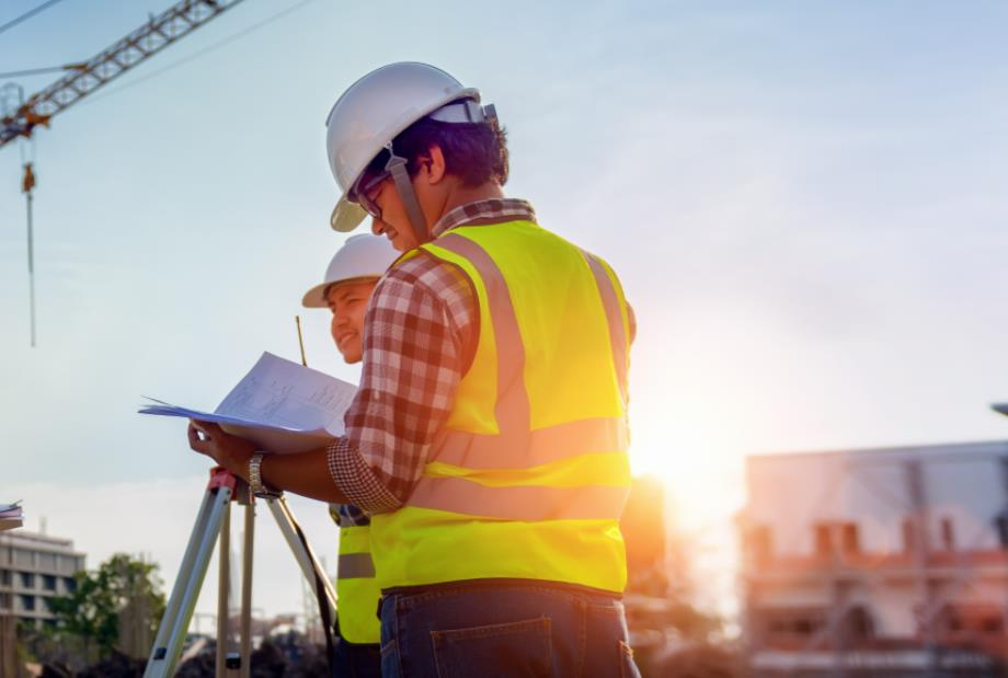 當(dāng)二級(jí)三級(jí)資質(zhì)正式合并為乙級(jí)資質(zhì)時(shí)，安徽二級(jí)建筑資質(zhì)企業(yè)如何更好應(yīng)對資質(zhì)改革